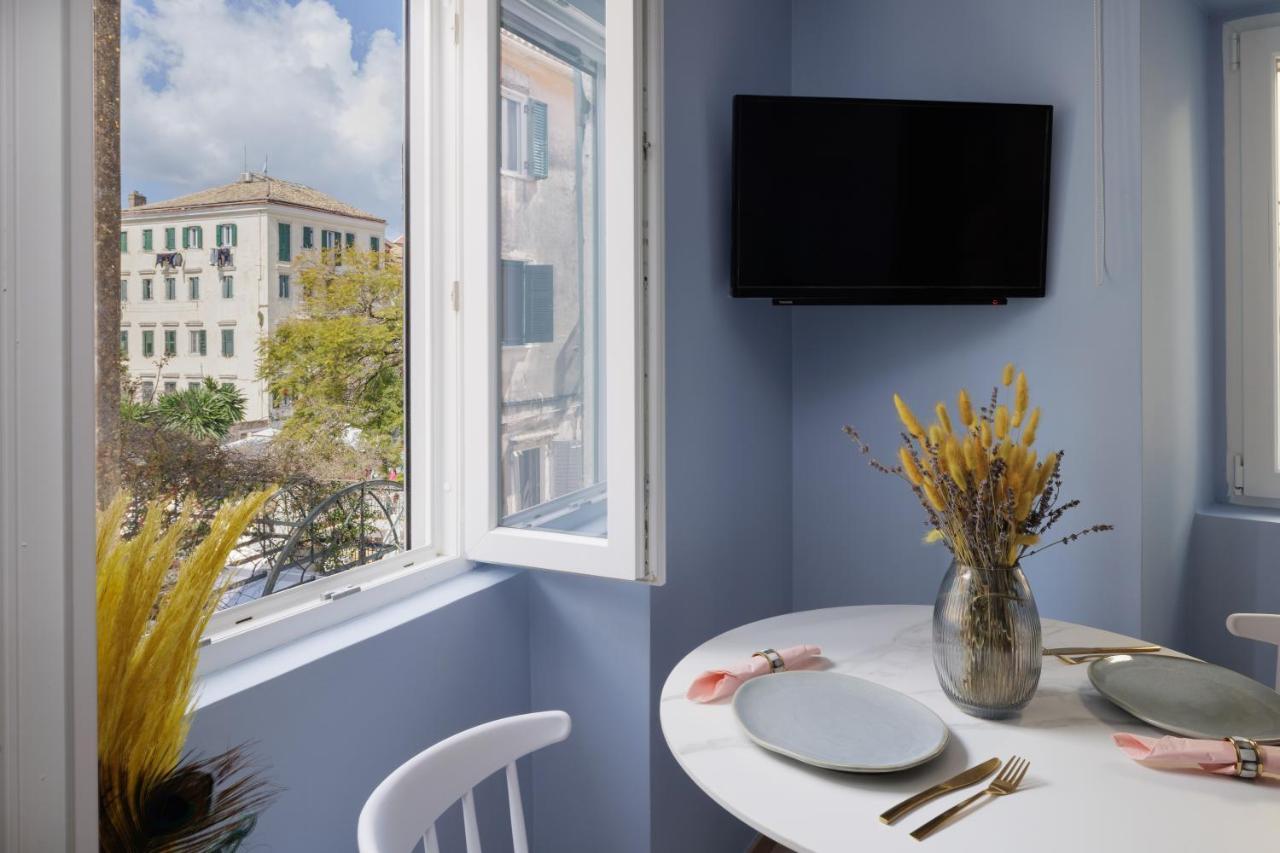 Old Town Hall Apartment コルフ島 エクステリア 写真