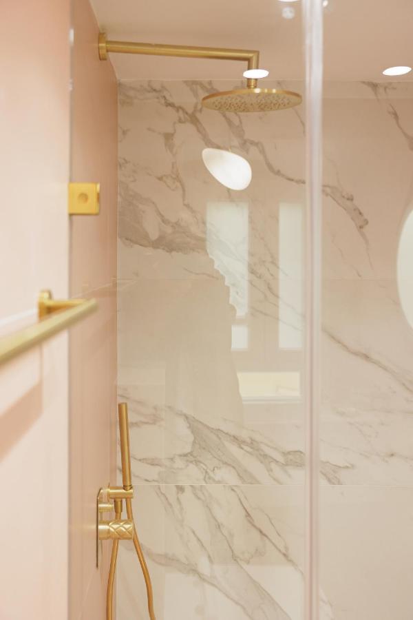 Old Town Hall Apartment コルフ島 エクステリア 写真