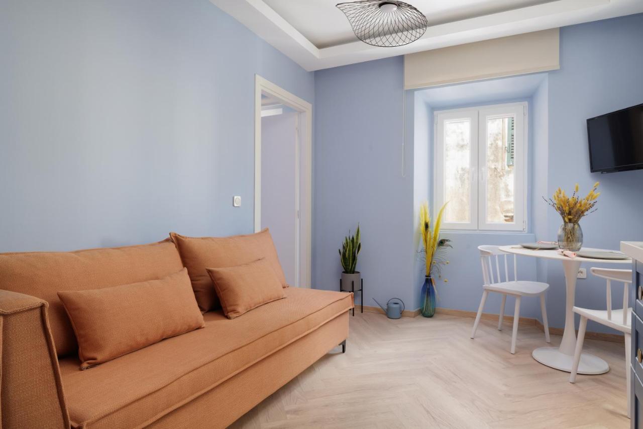 Old Town Hall Apartment コルフ島 エクステリア 写真