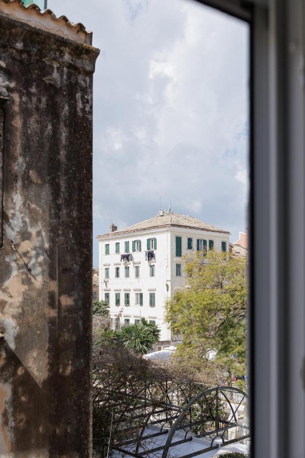 Old Town Hall Apartment コルフ島 エクステリア 写真