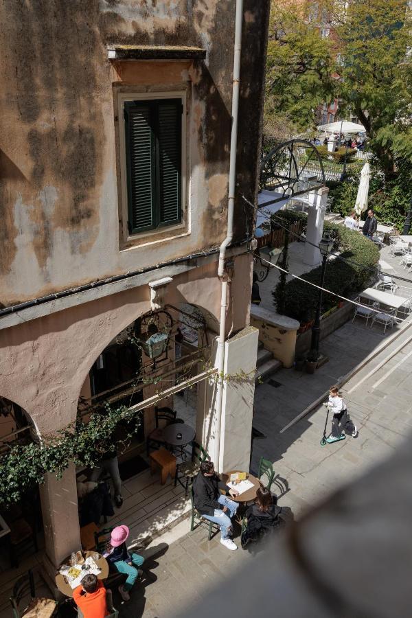 Old Town Hall Apartment コルフ島 エクステリア 写真
